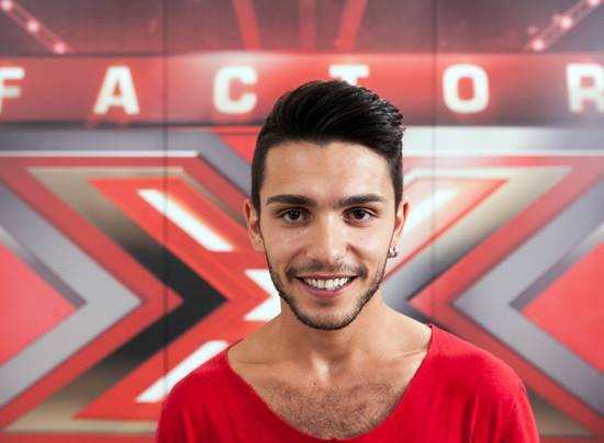  Conheça melhor Bertílio Santos, o peixeiro de «Factor X»