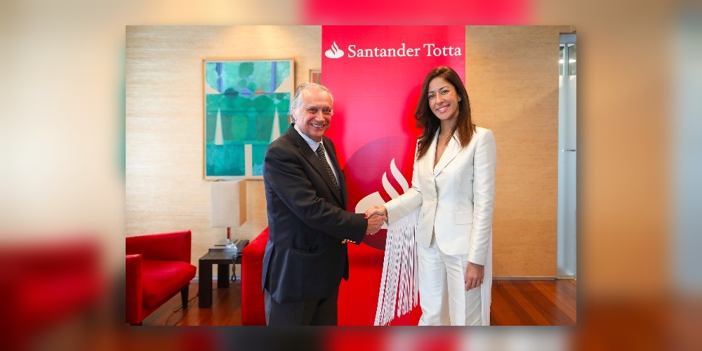  Ana Moura e Santander Totta juntos pela cultura Portuguesa