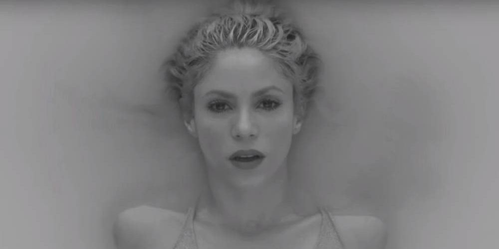  ► Play | Shakira ft. Maluma – Trap