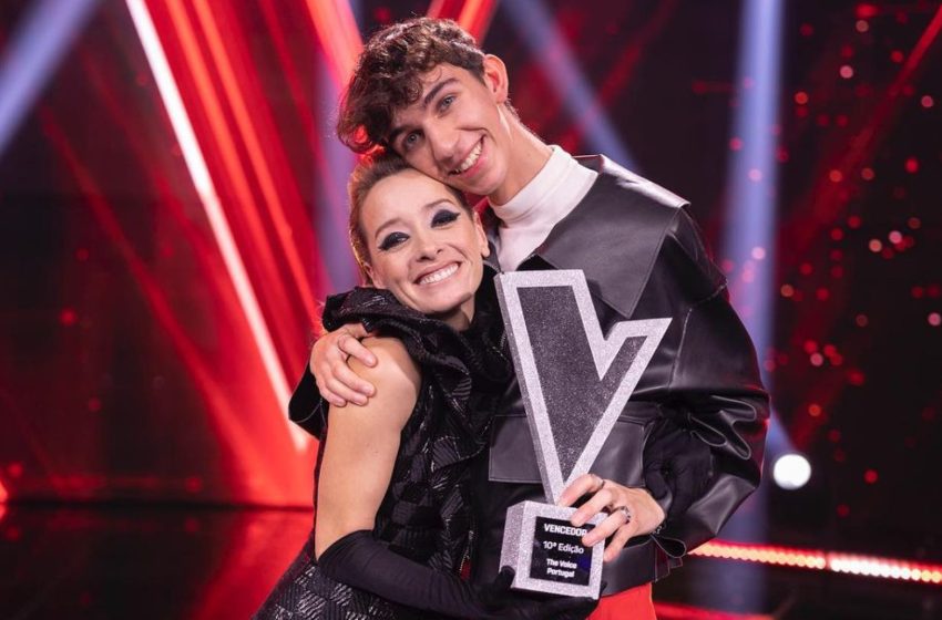  Gustavo Reinas é o grande vencedor do «The Voice Portugal»